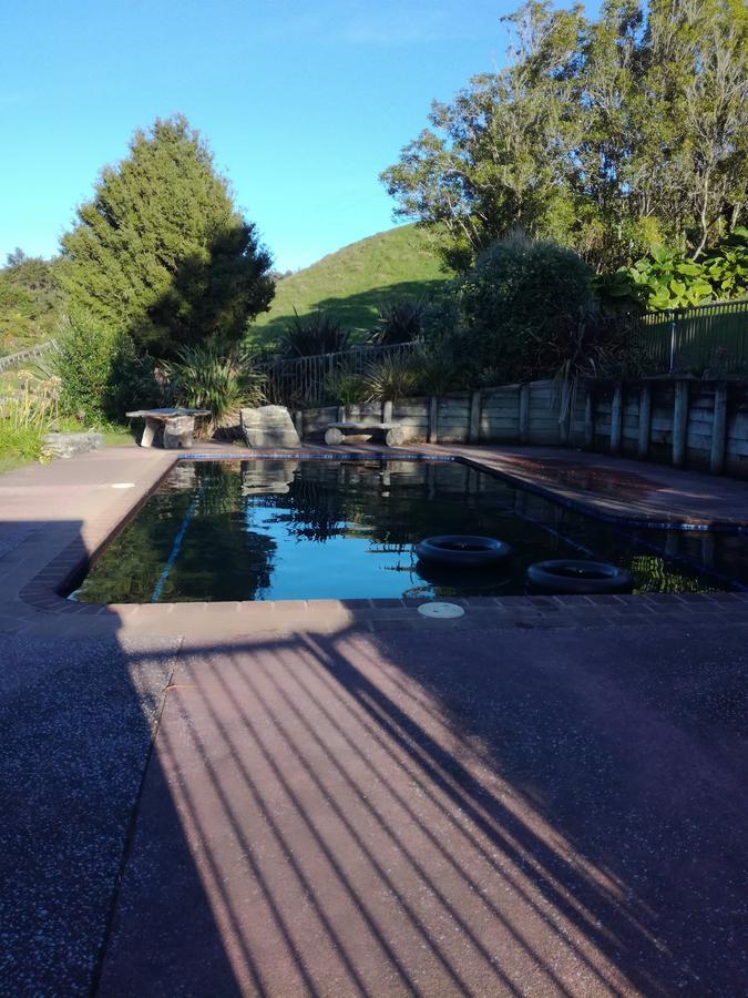 Junohall Backpackers Cuevas de Waitomo Exterior foto