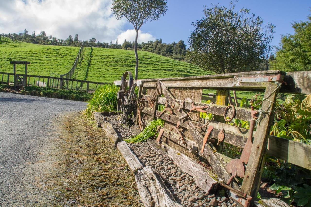 Junohall Backpackers Cuevas de Waitomo Exterior foto