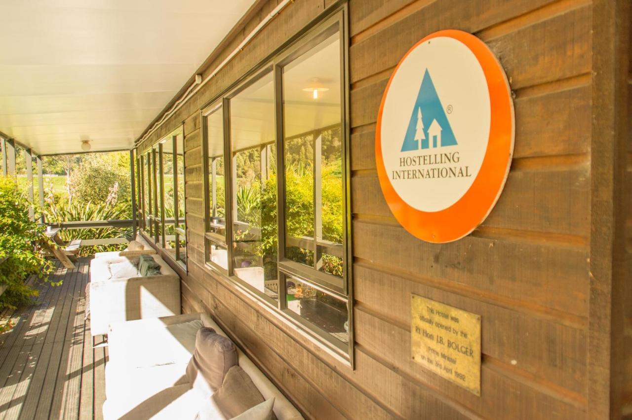 Junohall Backpackers Cuevas de Waitomo Exterior foto